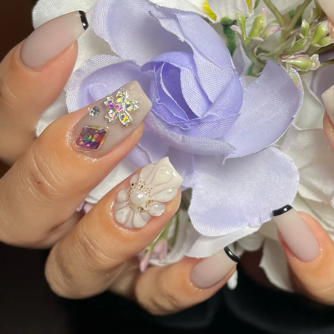 ネイル nail milky 〜深夜にもネイル〜のネイルデザイン