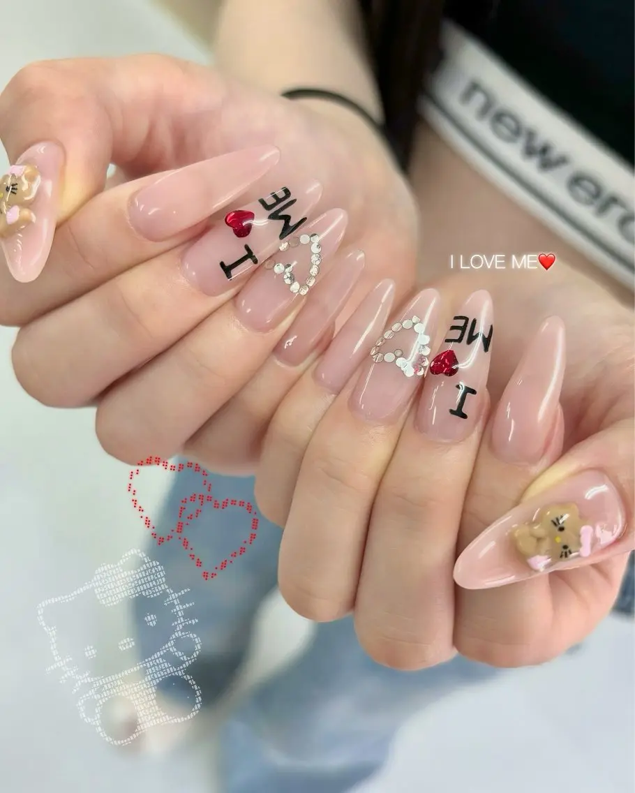 ネイル ハンドネイル Arowa 伊田のネイルデザイン
