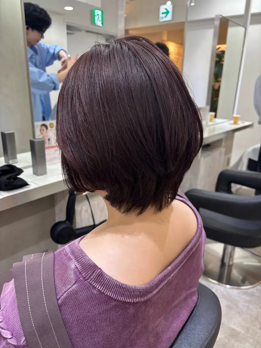 ショート カラー カット ヘアカラー トリートメント Viot 銀座 樋口 桃佳のヘアスタイル