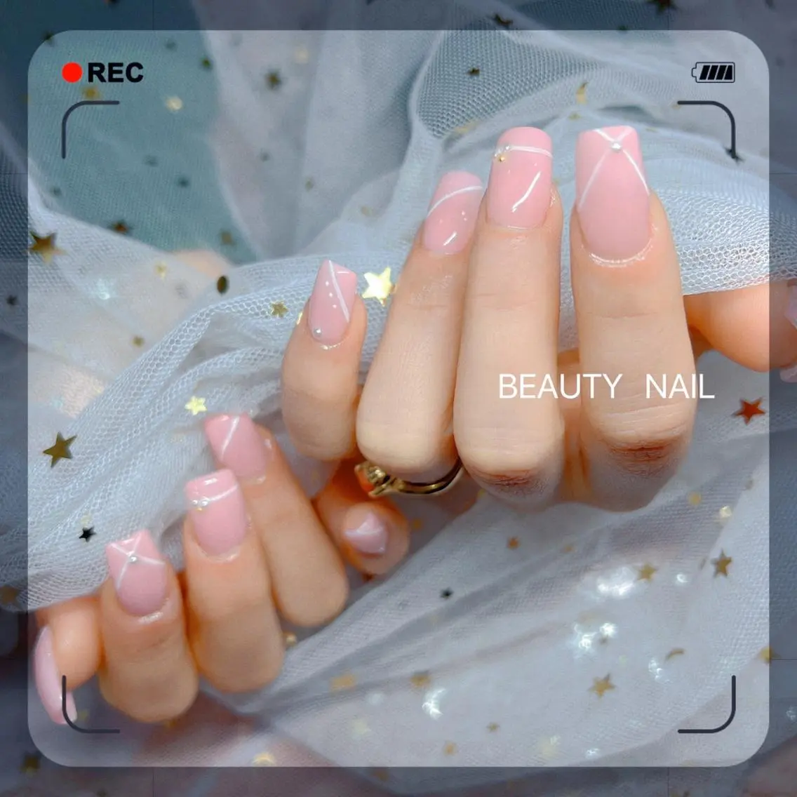 ネイル 長さ出し Moonstone Salonのネイルデザイン