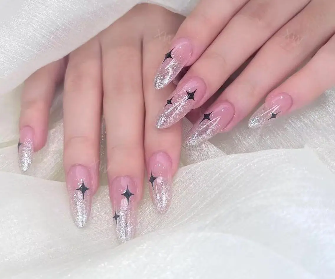 ネイル ハンドネイル 🎀 NaNa_nailのネイルデザイン