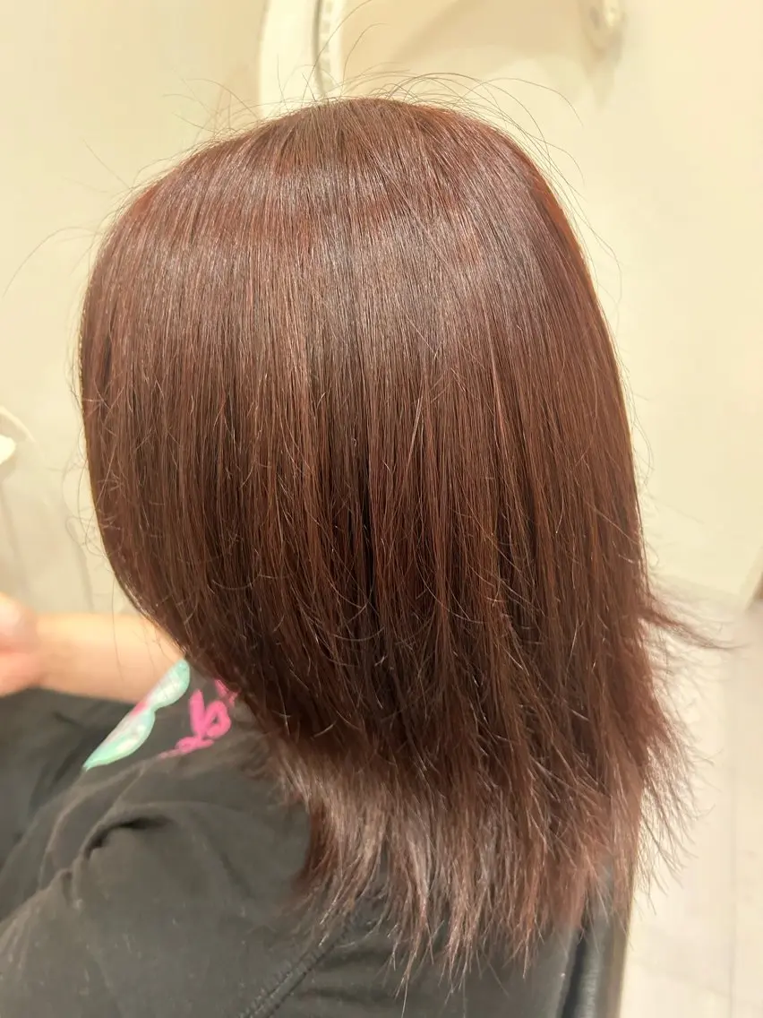 カラー オレンジ ピンクカラー 横山 香音のヘアスタイル