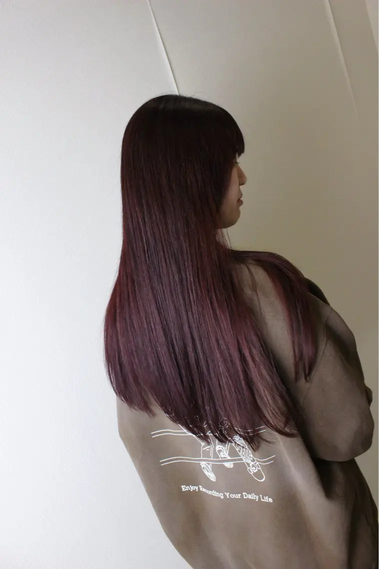 ロング カラー ブリーチ ブラウンカラー ブリーチなしカラー レッドカラー レッドブラウン カット ヘアカラー 土居 正季のヘアスタイル