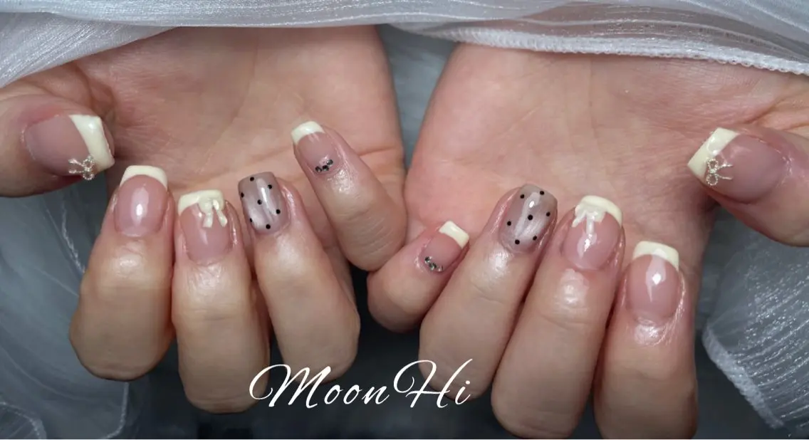 ネイル MoonHi Nail 朝霞台のネイルデザイン