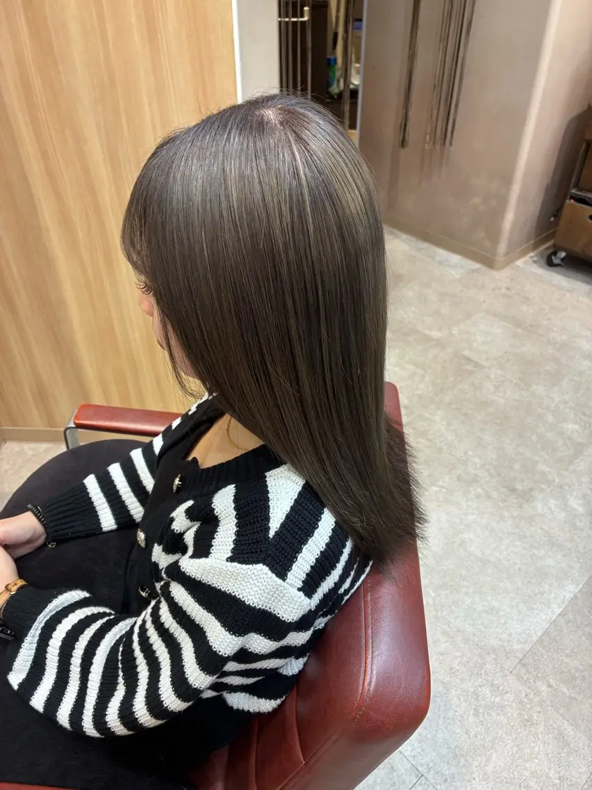 セミロング nao .のヘアスタイル