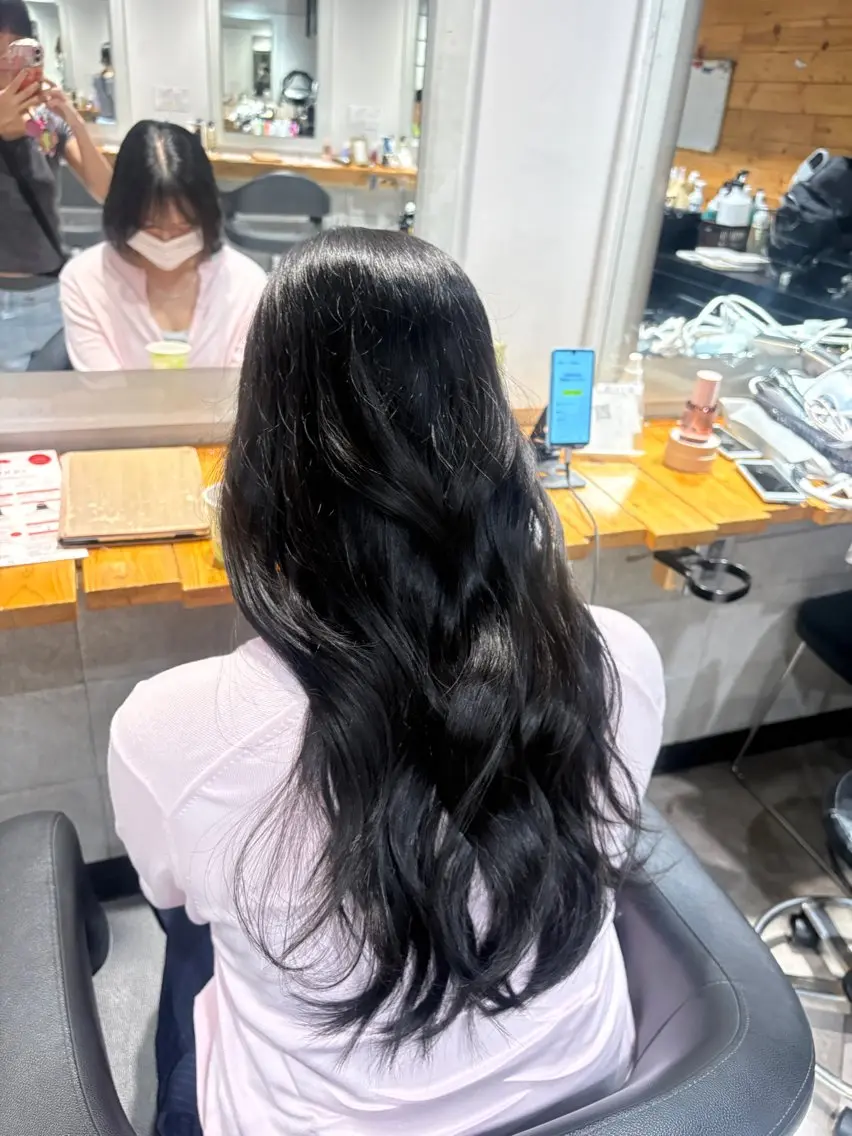 ロング カラー メンズ カット ヘアカラー honoka💄💋 レイヤー&ボブカットのヘアスタイル