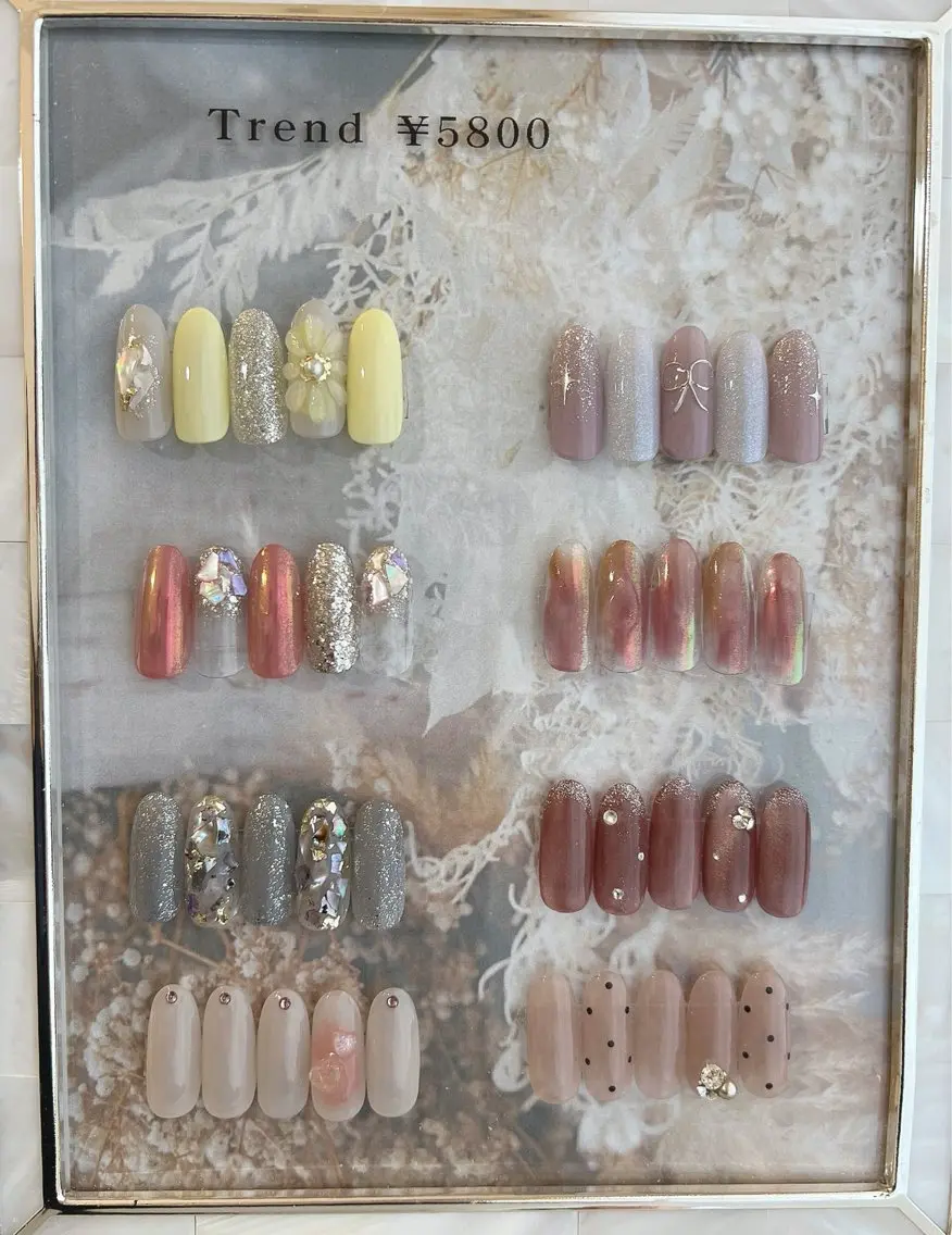 ネイル フットネイル ジェルネイル 韓国ネイル ミラーネイル ニュアンスネイル ハンドネイル nail salon Lauleaのネイルデザイン
