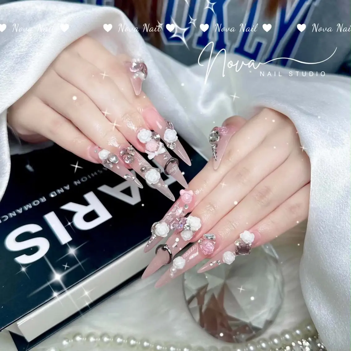 ネイル アートネイル ジェルネイル 韓国ネイル ニュアンスネイル ハンドネイル Luna Nail.Novaのネイルデザイン
