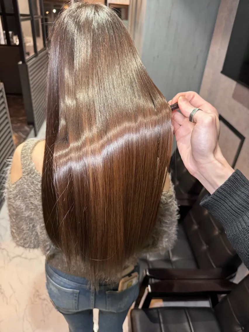 ロング 縮毛矯正 成田 和樹のヘアスタイル