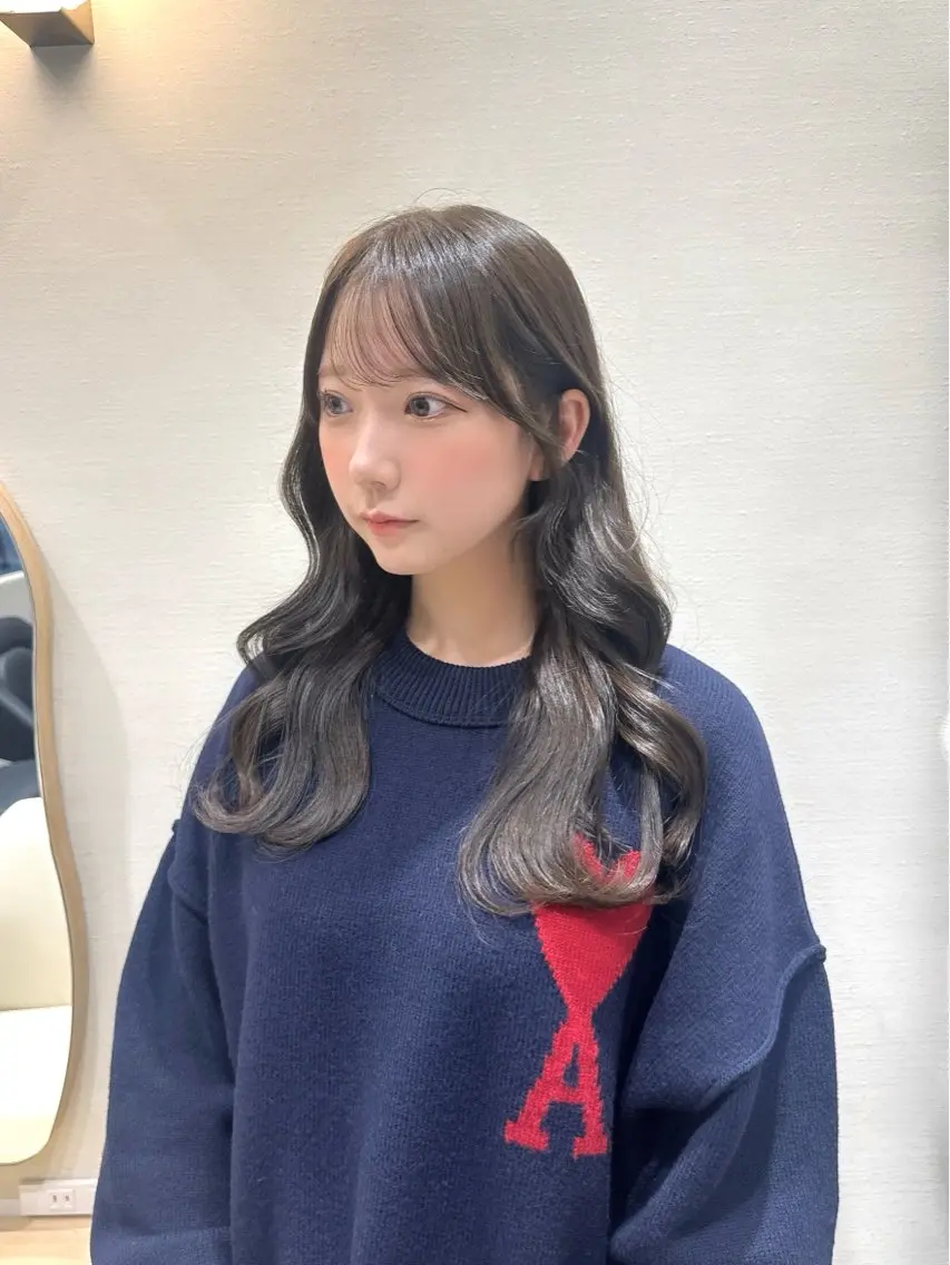 ロング カラー ベージュカラー ブリーチ ブリーチなしカラー カット ヘアカラー トリートメント 矢野 晃平のヘアスタイル