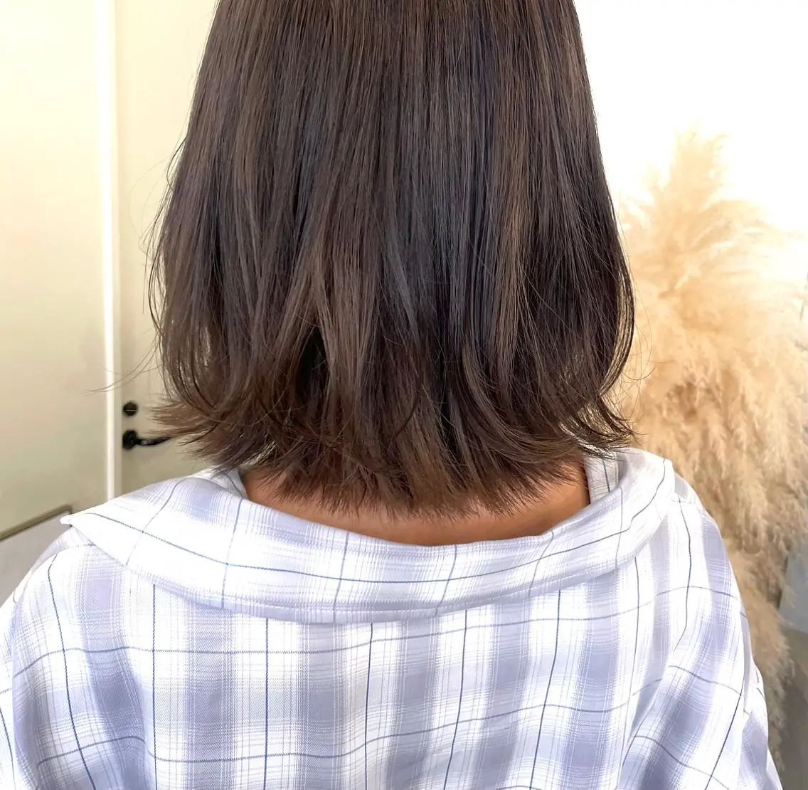 ミディアム カラー グレージュ ラベンダーカラー ラベンダーグレージュ ラベンダーグレー カット ヘアカラー はるか 💐 お悩み改善美容師のヘアスタイル