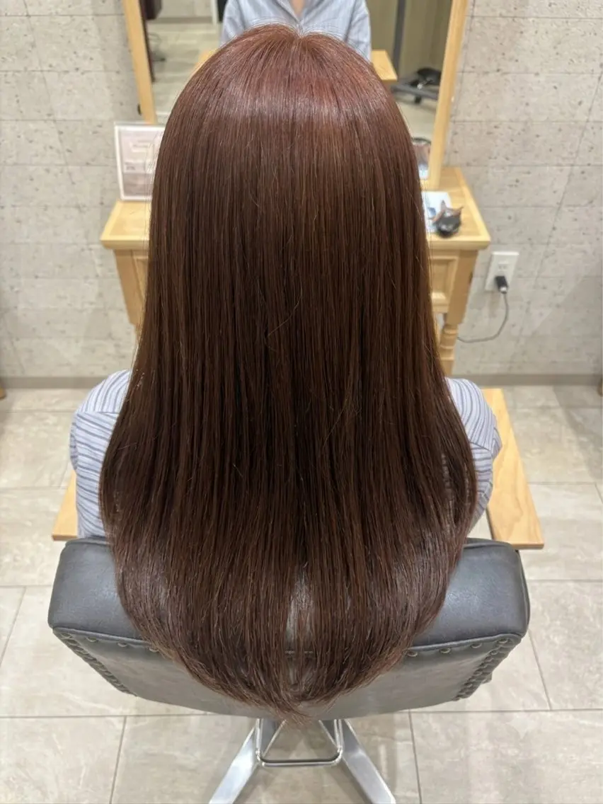 ロング カラー ヘアカラー トリートメント 片岡 謙心のヘアスタイル