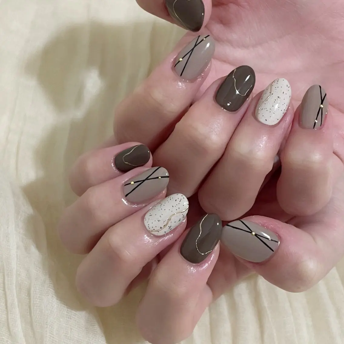 ネイル ハンドネイル ハンドケア m-nail 🌙minamiのネイルデザイン