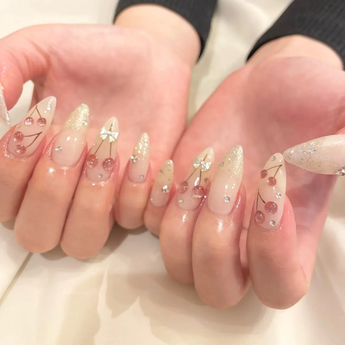 ネイル マグネットネイル ハンドネイル ui nailのネイルデザイン