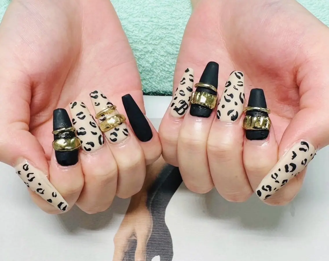 ネイル Y&A nail🌈のネイルデザイン