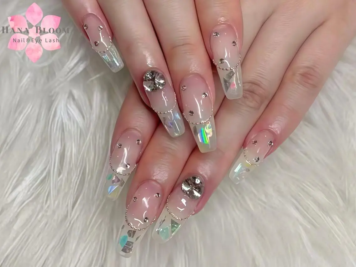 ネイル 長さ出し フレンチネイル ジェルネイル ガラスフレンチ 韓国ネイル Hana Bloom Nail💛Rinaのネイルデザイン