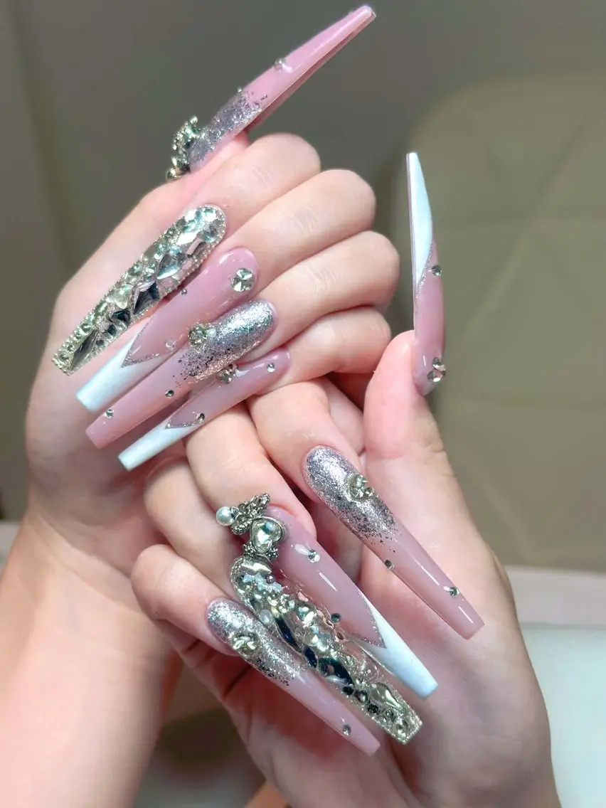 ネイル アニマル柄 ブラウン フットネイル フレンチネイル 韓国ネイル Lisa Nail Salonのネイルデザイン