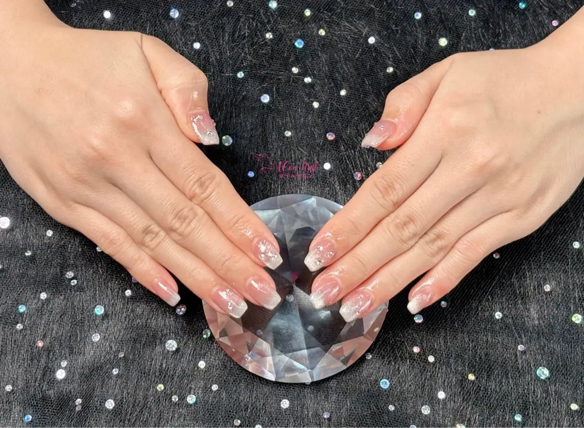ネイル 桜ネイル 長さ出し フラワーネイル フレンチネイル ジェルネイル ハンドネイル ACon NailSalonのネイルデザイン