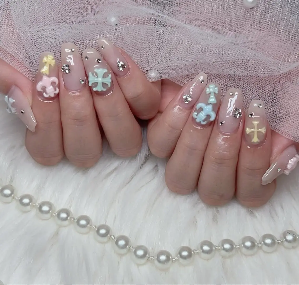 ネイル アートネイル フラワーネイル フレンチネイル ジェルネイル グラデーション ハンドネイル Ryu Nail NekoChanのネイルデザイン