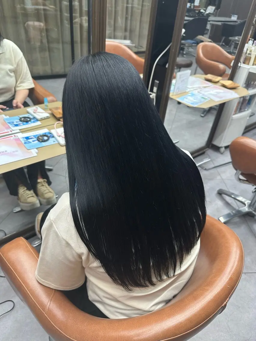 ロング カラー ヘアカラー トリートメント 韓国/レイヤー/ 透明感🩶ひかる🩶のヘアスタイル