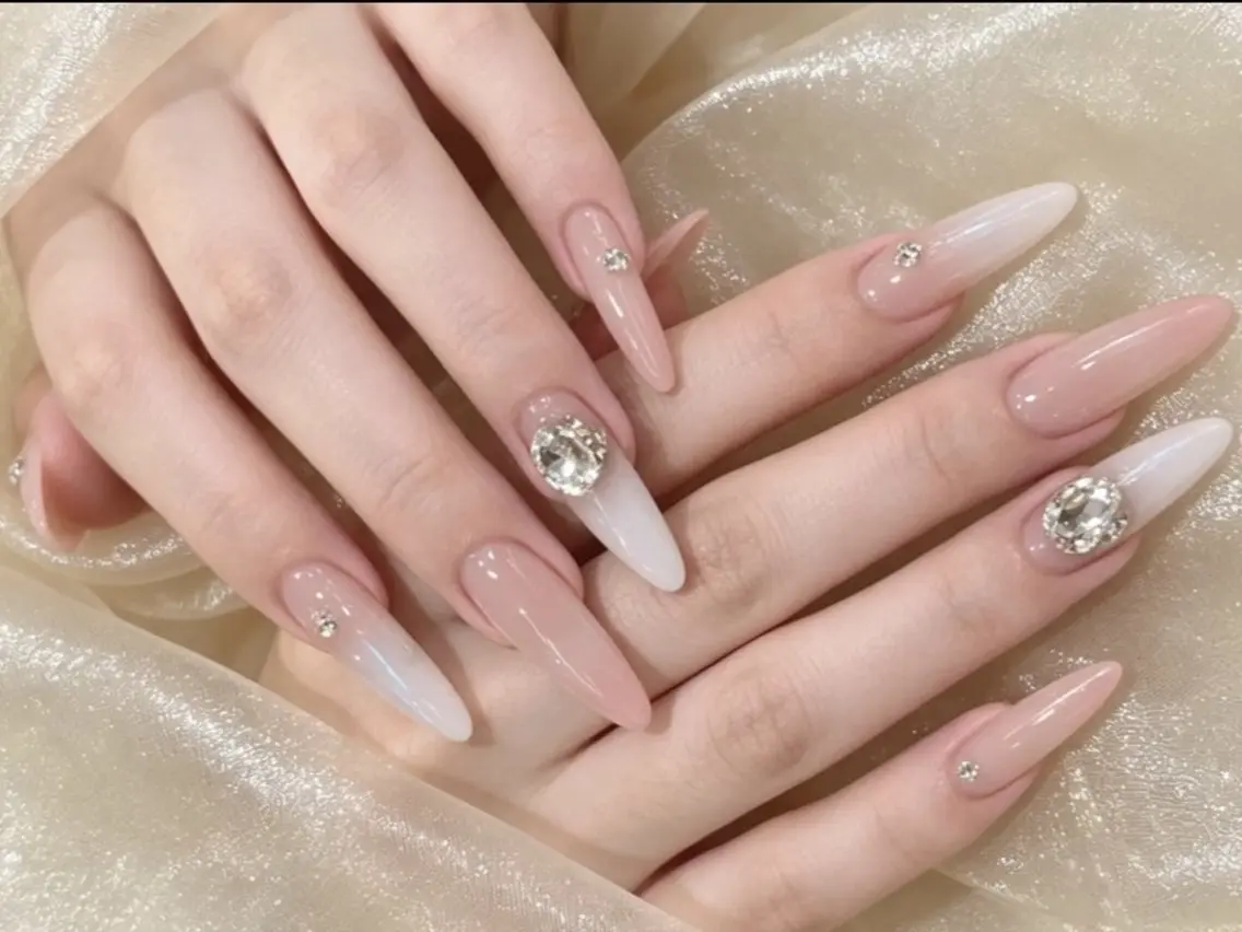 ネイル Yuki Sakai nailのネイルデザイン