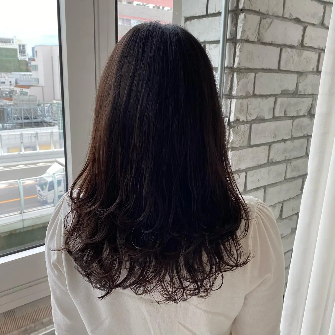 ロング パーマ MOE🐈⬛🎀 エクステ/ワンホンのヘアスタイル