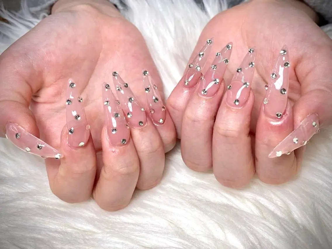 ネイル フレンチネイル グラデーション 韓国ネイル マグネットネイル ミラーネイル ハンドネイル ハンドケア Hara Nail 【持ち込みOK】のネイルデザイン