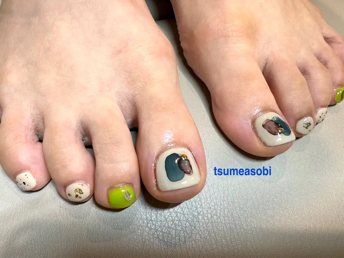 ネイル アートネイル フットネイル tsumeasobi 🪬macoのネイルデザイン