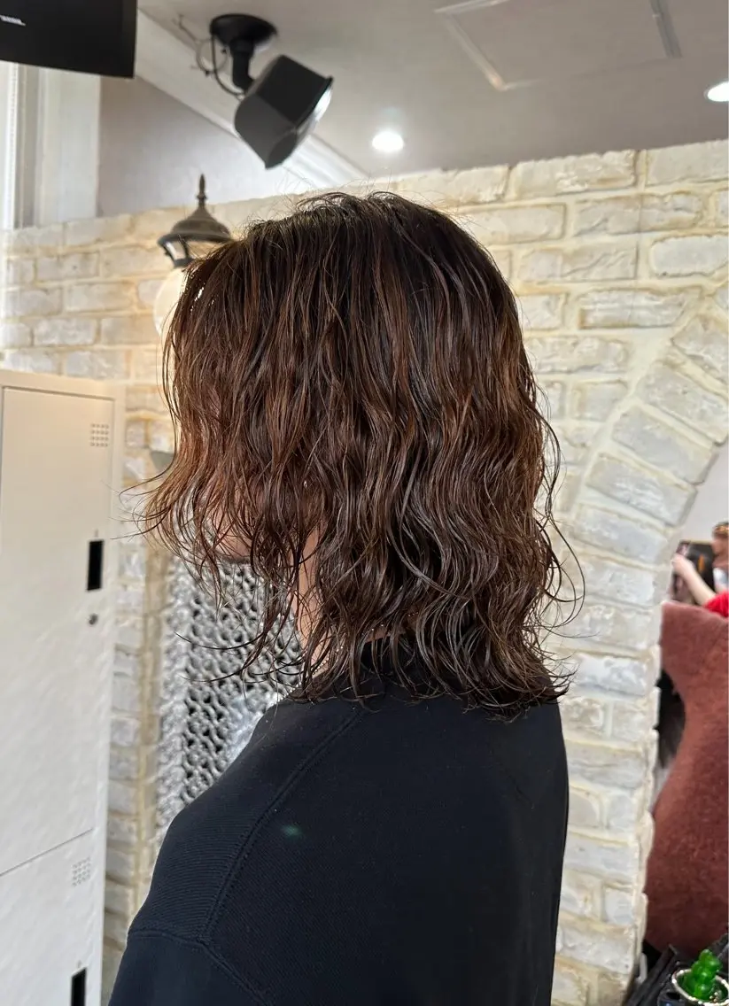 セミロング パーマ メンズ カット パーマ ヘッドスパ 🌿ガクト 🌿艶髪透明感のヘアスタイル
