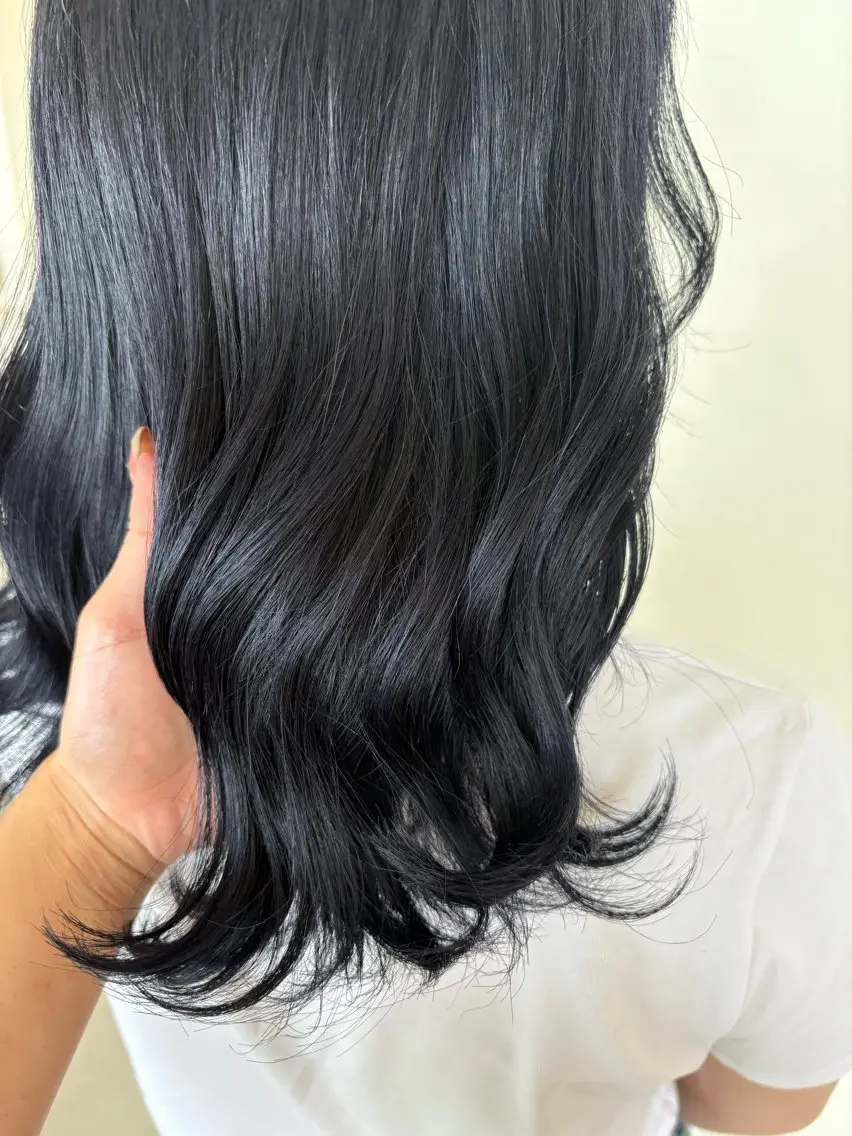 ミディアム ヘアカラー ミディアムレイヤー/ 艶カラーNorikaのヘアスタイル