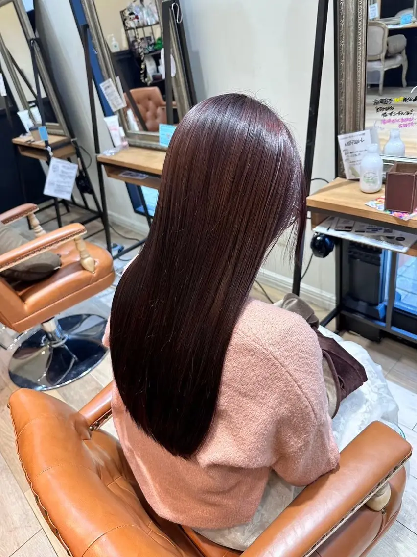 ロング ピンクブラウン みゆ/ カラーリスト🎀のヘアスタイル