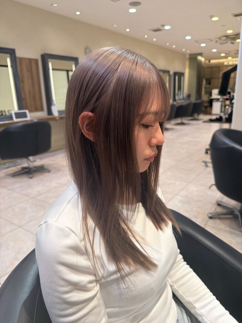 セミロング ヘアカラー 海外風/ハイトーン /レイヤー🪐のヘアスタイル