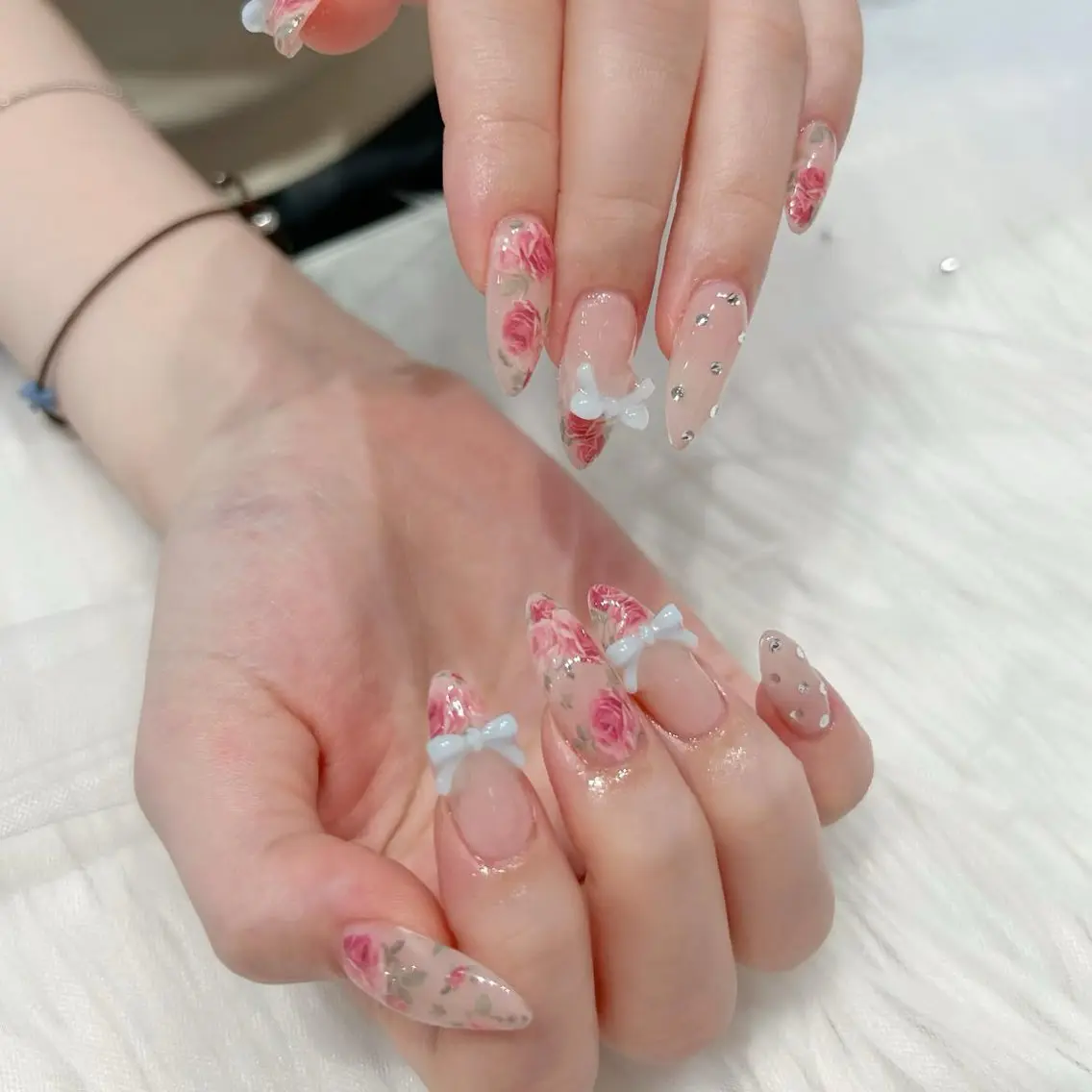 ネイル オーロラネイル ボルドー ブラウン 氷ネイル・うるうるネイル キラキラネイル ハンドネイル Sora  Nail 長さ出し専門店のネイルデザイン
