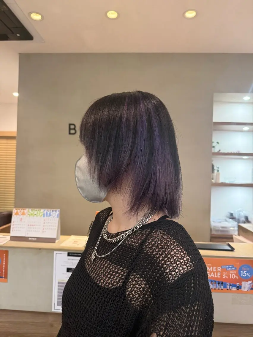 カラー 山田 紗穂のヘアスタイル