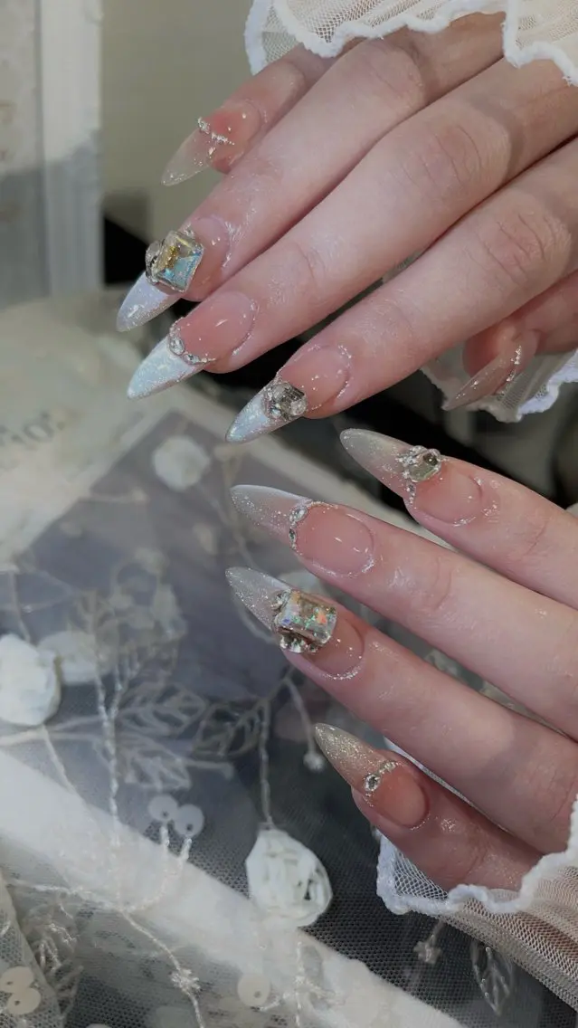 ネイル ハンドネイル SHE Nailのネイルデザイン