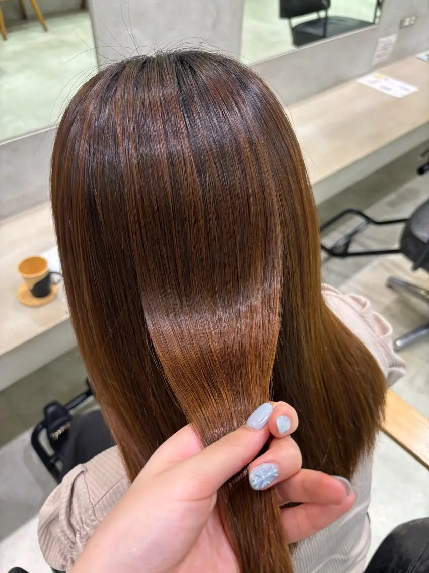 ロング 縮毛矯正 カミヤ ミウのヘアスタイル