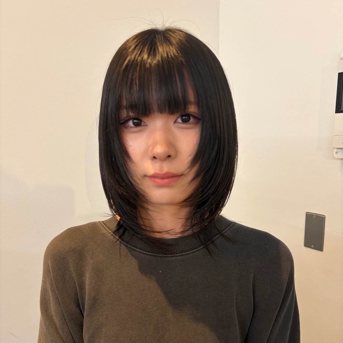 ミディアム カラー レイヤーカット/ rikaのヘアスタイル