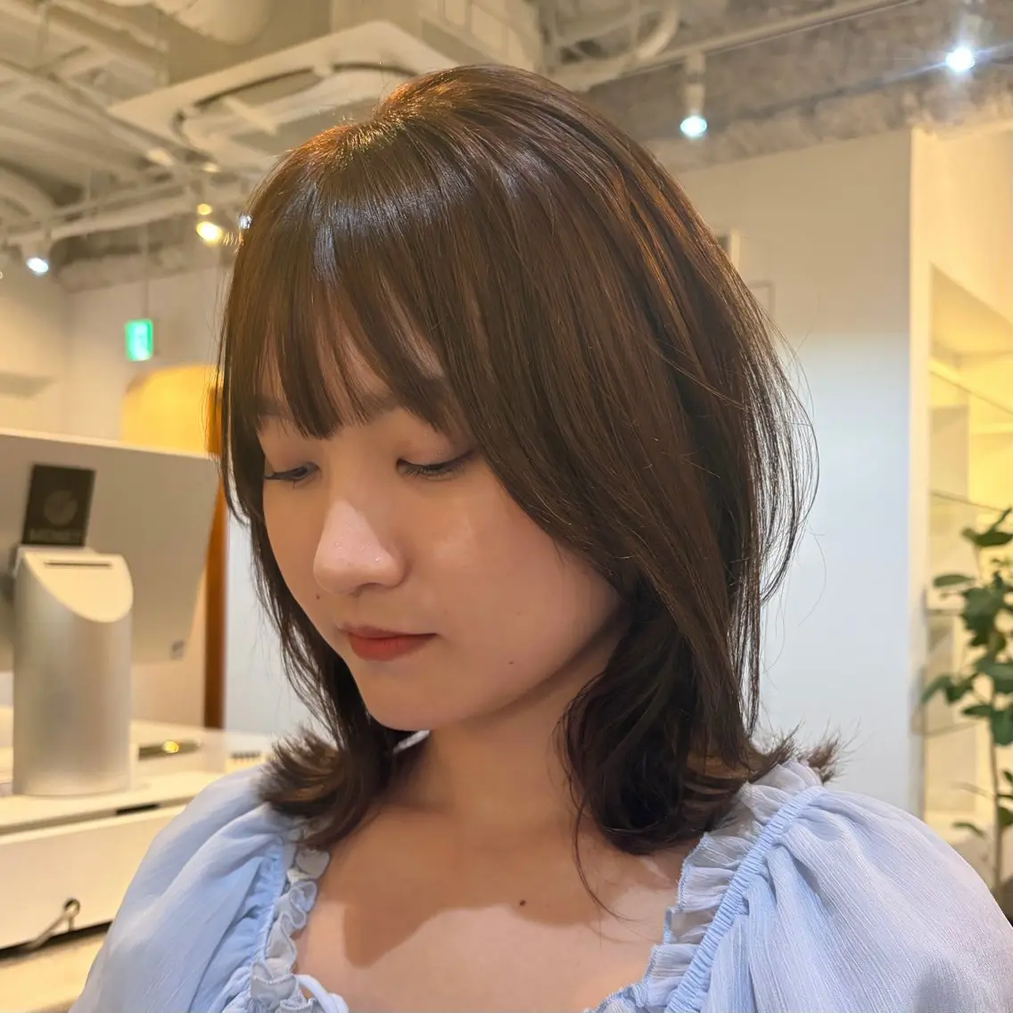 ミディアム カット ヘアカラー 心美/ミディアム レイヤーのヘアスタイル