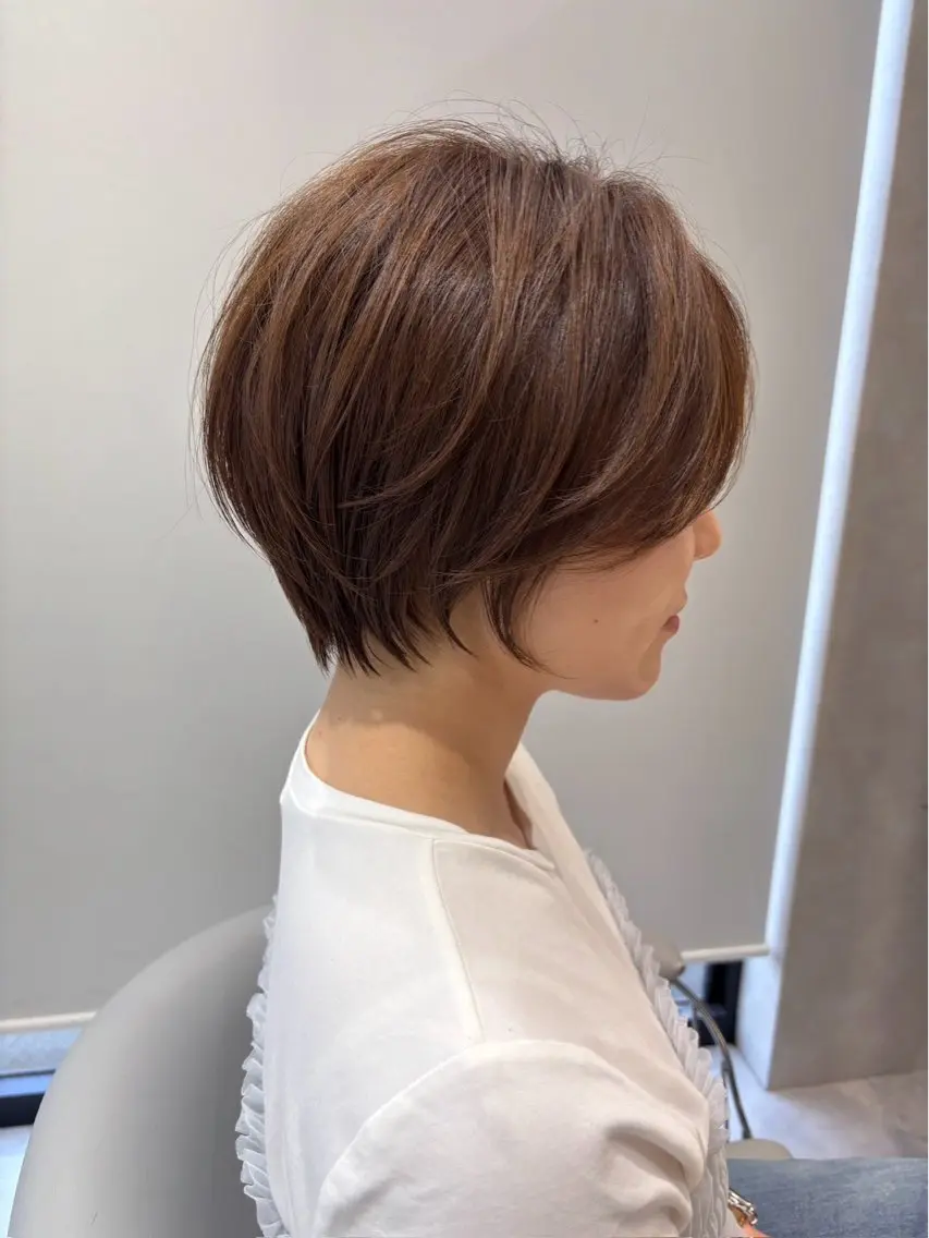 ショート 佐渡優 365連勤する美容師のヘアスタイル