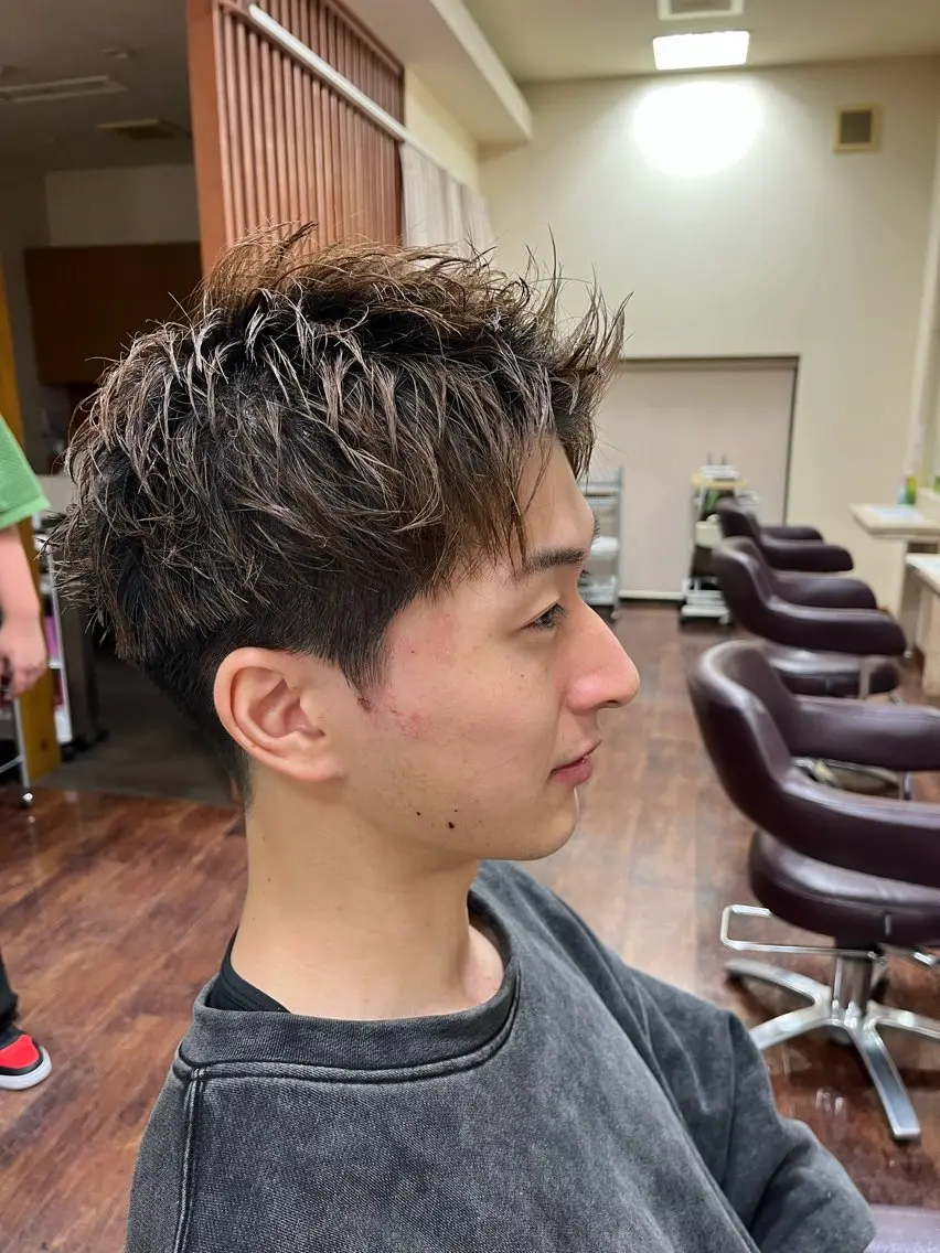 メンズ スパイキーショート 水口 真穂のヘアスタイル