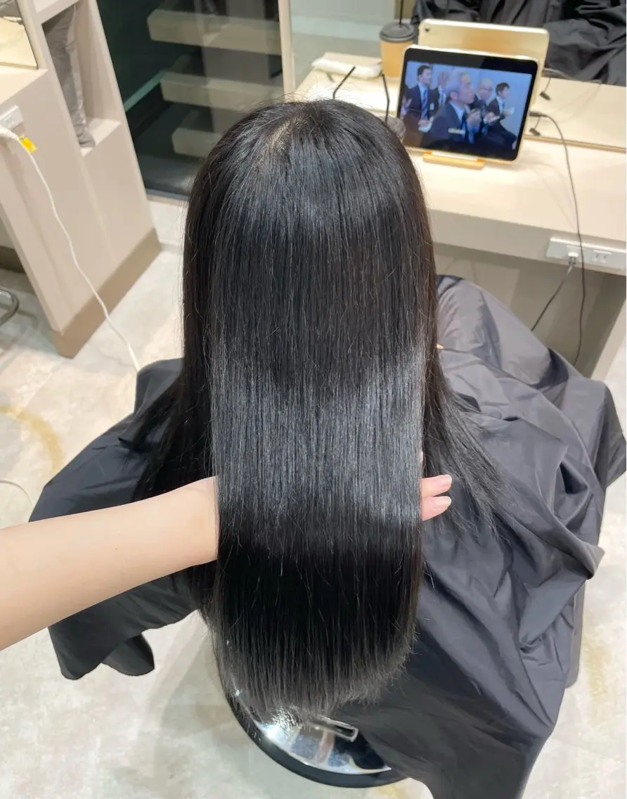 ロング 艶カラー/表参道・ 渋谷/是石美樹のヘアスタイル