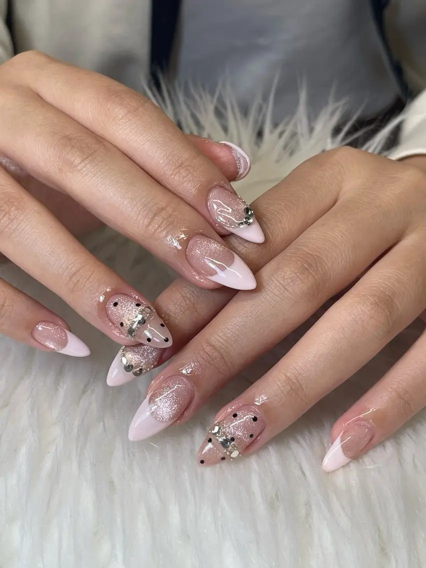ネイル ハンドネイル NiJi Nailsのネイルデザイン