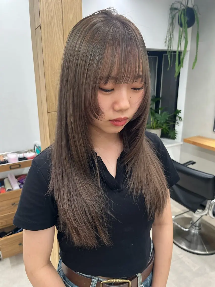 ミディアム カラー ベージュカラー 透明感カラー 赤み消しカラー/ ナチュラル/トモキのヘアスタイル