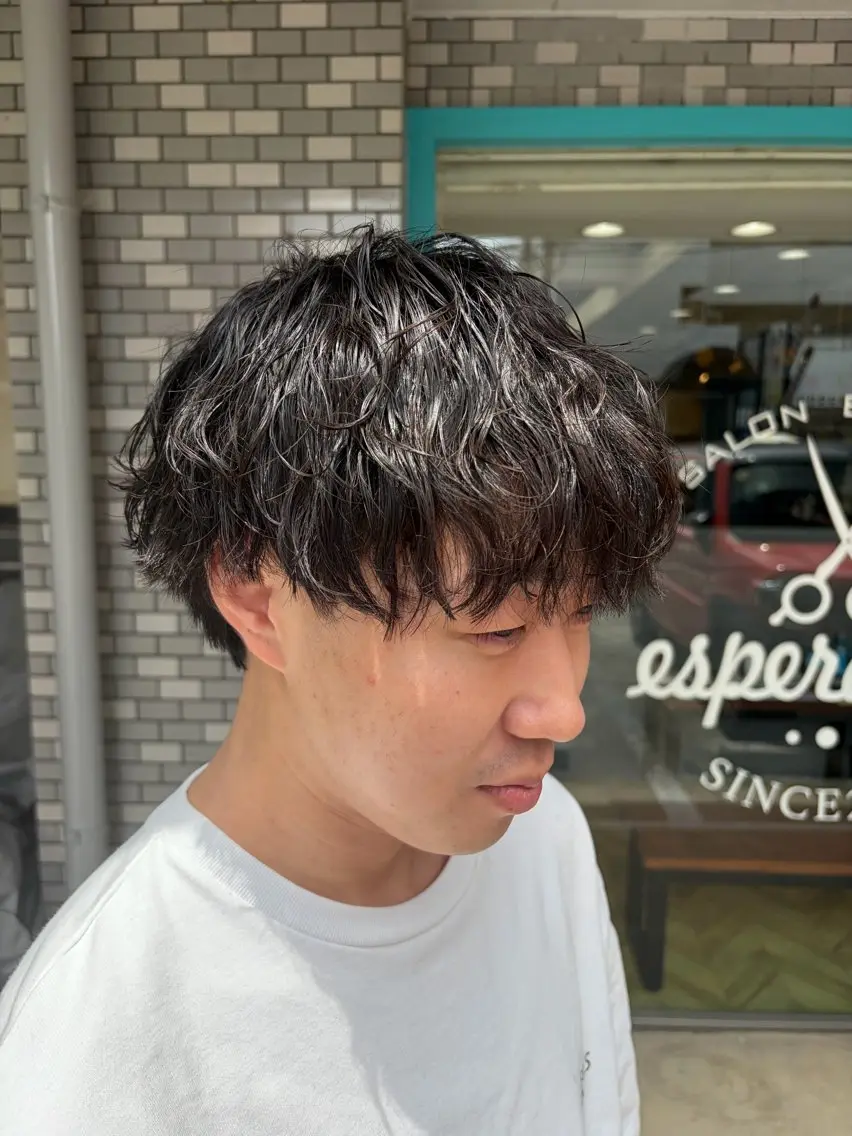 メンズ カット パーマ 永吉 琉海のヘアスタイル