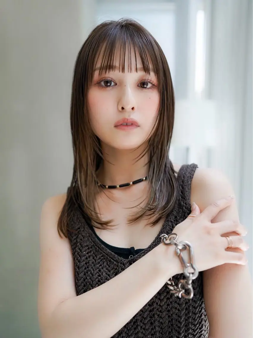 セミロング YUTSUKI 🫧のヘアスタイル