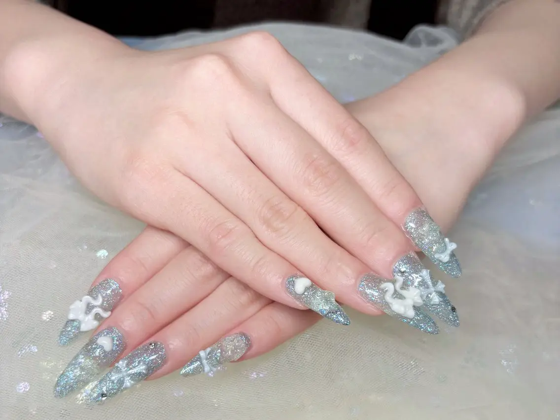 ネイル ハンドネイル H3 Nail Tsuki🦋💙のネイルデザイン