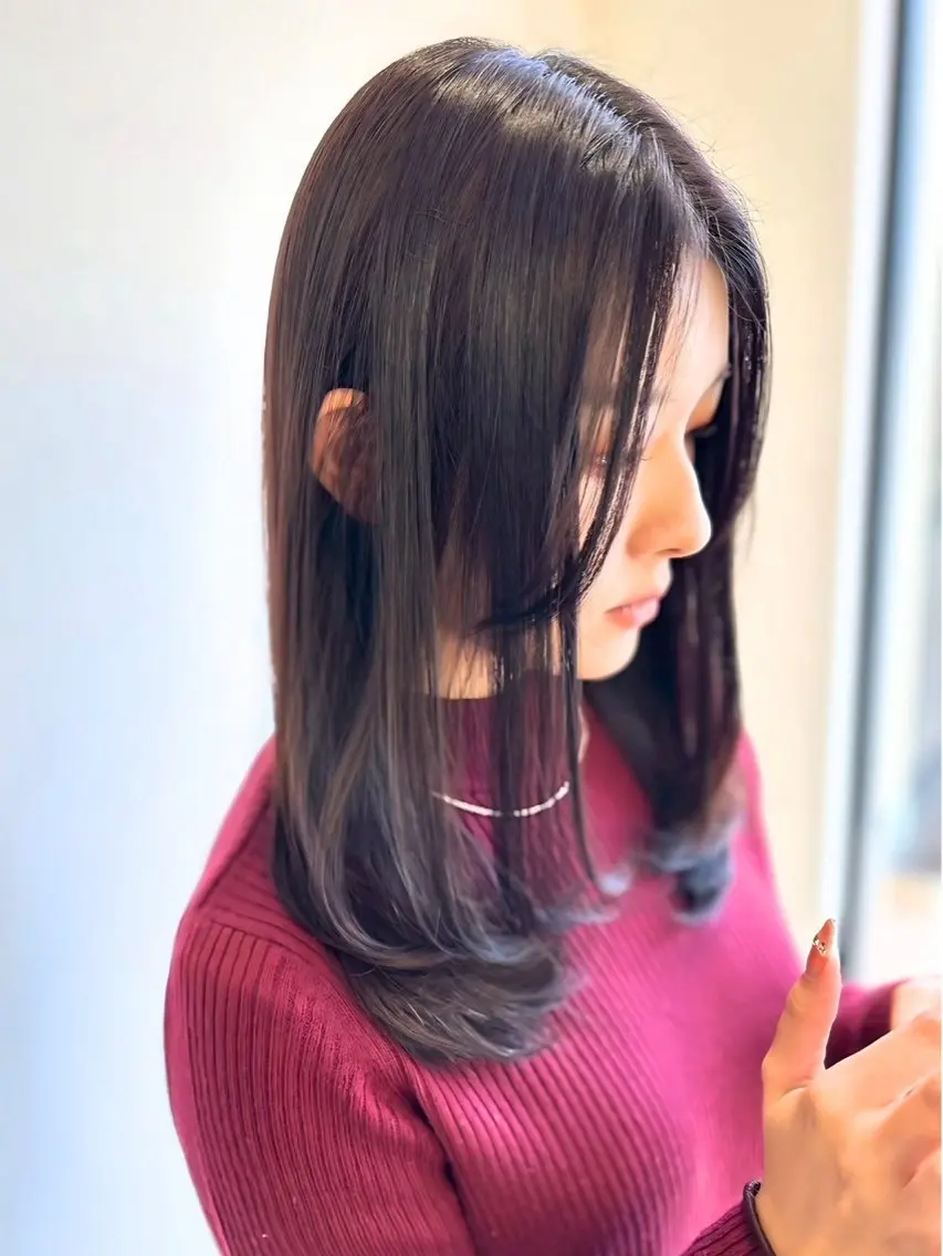 セミロング カラー 川原 瑠茄のヘアスタイル