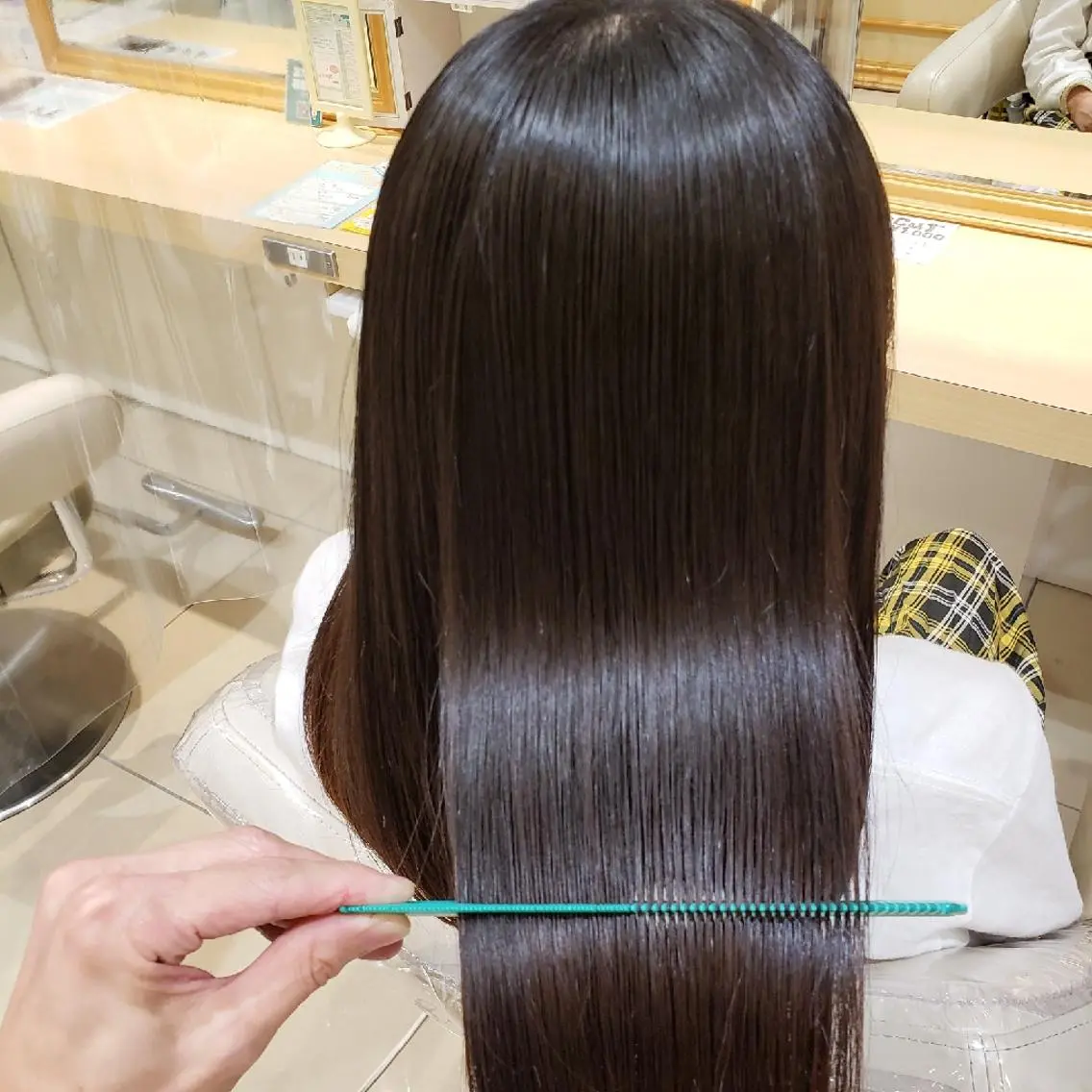 ロング カット 縮毛矯正 トリートメント 美髪⭐︎髪質改善 井上　康司のヘアスタイル
