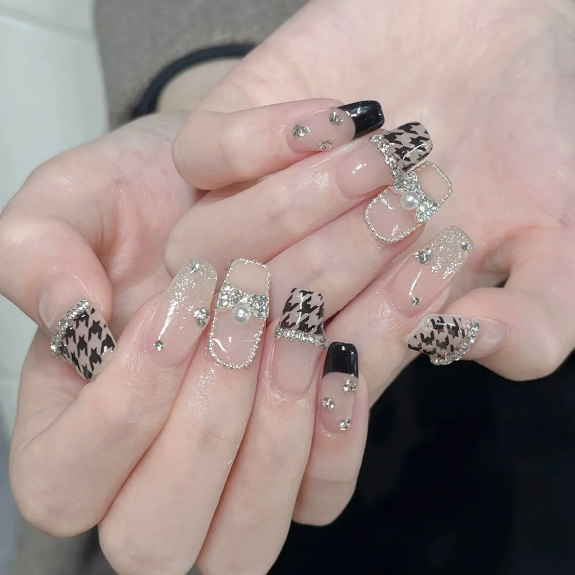 ネイル ハンドネイル Queens ciciのネイルデザイン