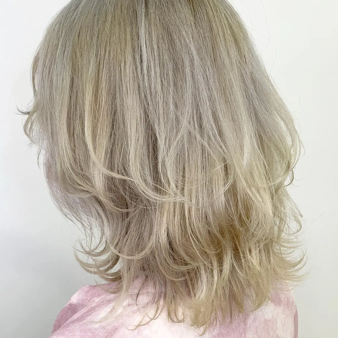 ミディアム カット ヘアカラー トリートメント 💎✨️NoVal by siestaのヘアスタイル